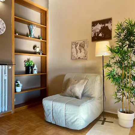 Apartment Lovely House - Near Metro